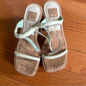 MINT GREEN DOLCE VITA PLATFORM SANDALS